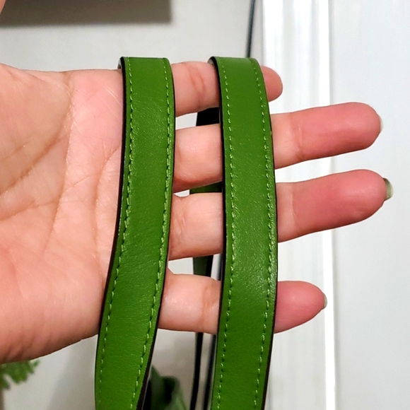 Coach Gallery Green Leather Zipper Pockets Double Handles Tote Bag💚🍏 - Picture 11 of 17